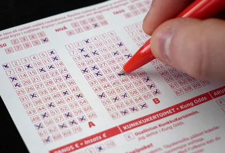 Keno ticket being marked